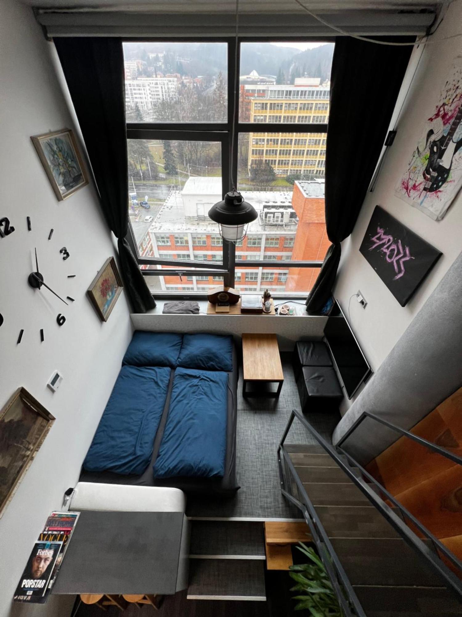 1 Bedroom Loft Apartment Zlín Esterno foto