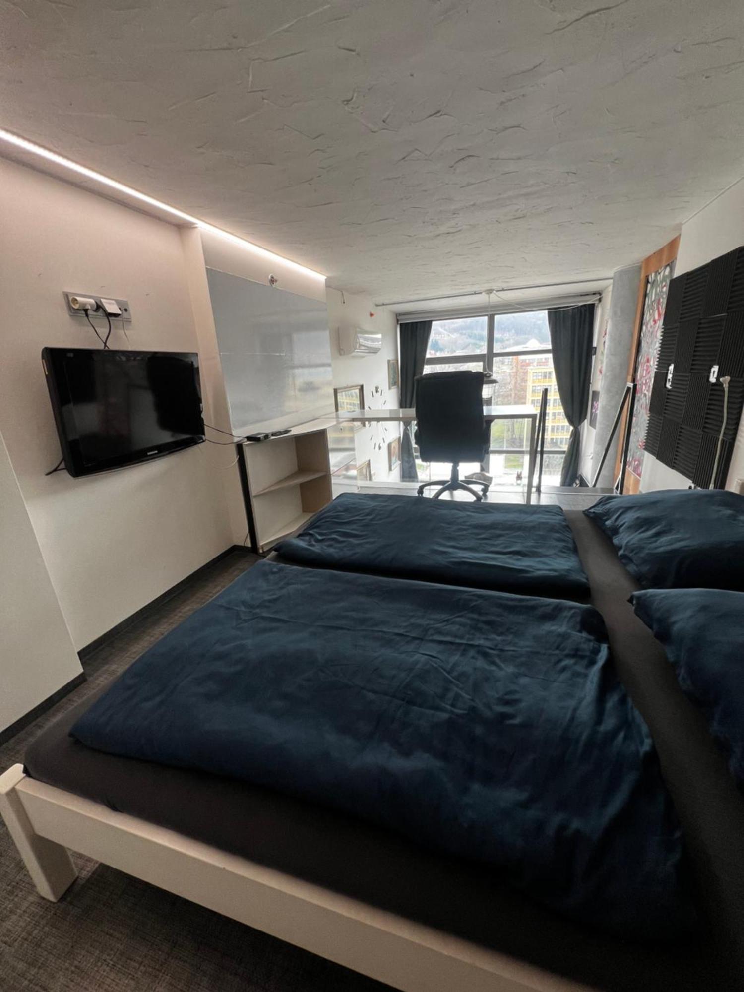 1 Bedroom Loft Apartment Zlín Esterno foto
